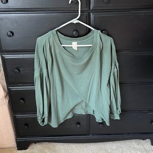 Barely worn comfy shirt